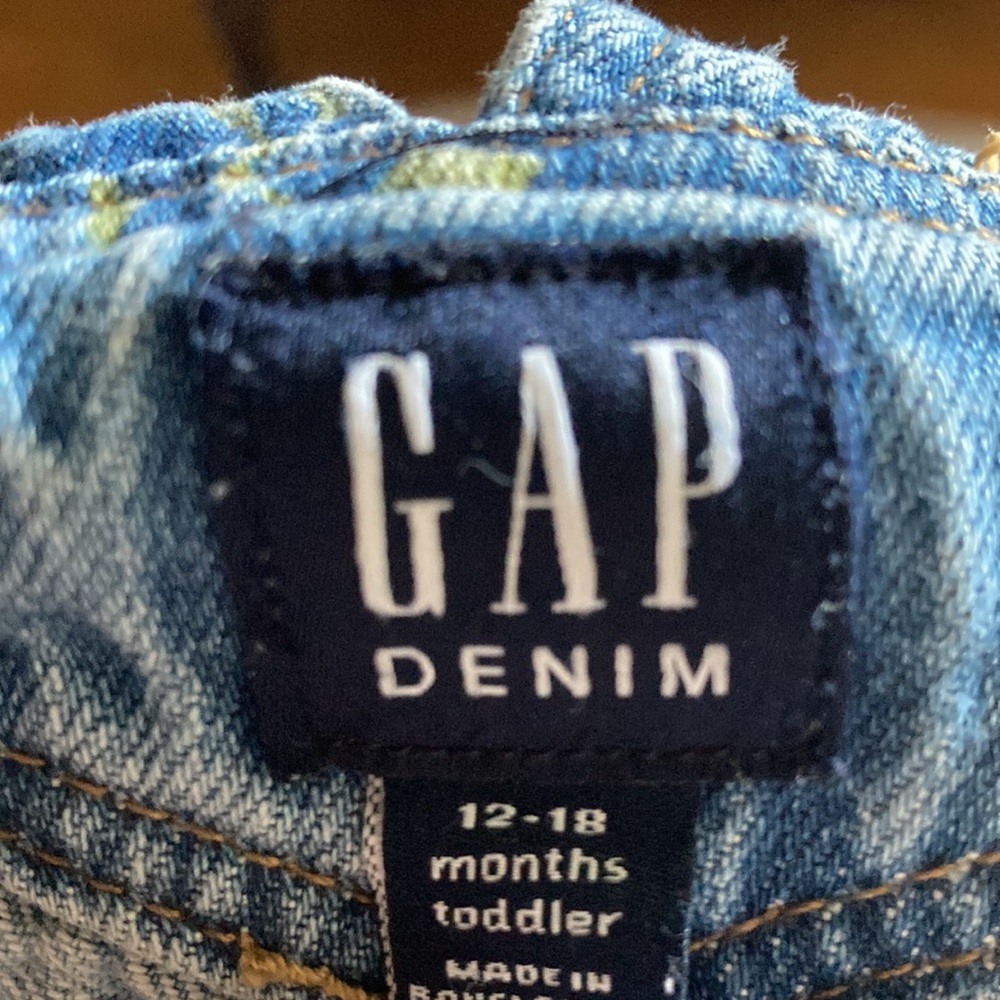 Gap Girls Floral Denim Overalls - 12-18 months - Picture 4 of 5